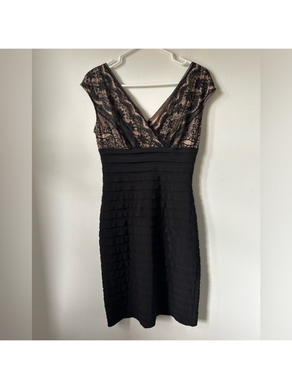 Adrianna Papell Lace Banded Mini Dress